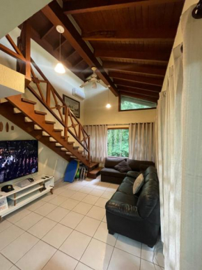 B12 Casa em Maresias condomínio a 50 metros da praia
